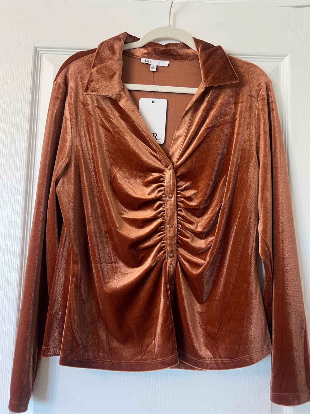 NWT DR2 Copper Velvet Ruched Snap front Shirt size XL